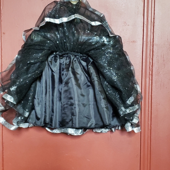 Toddler Black and Silver Tiered and Tulle Skirt - Picture 9 of 9